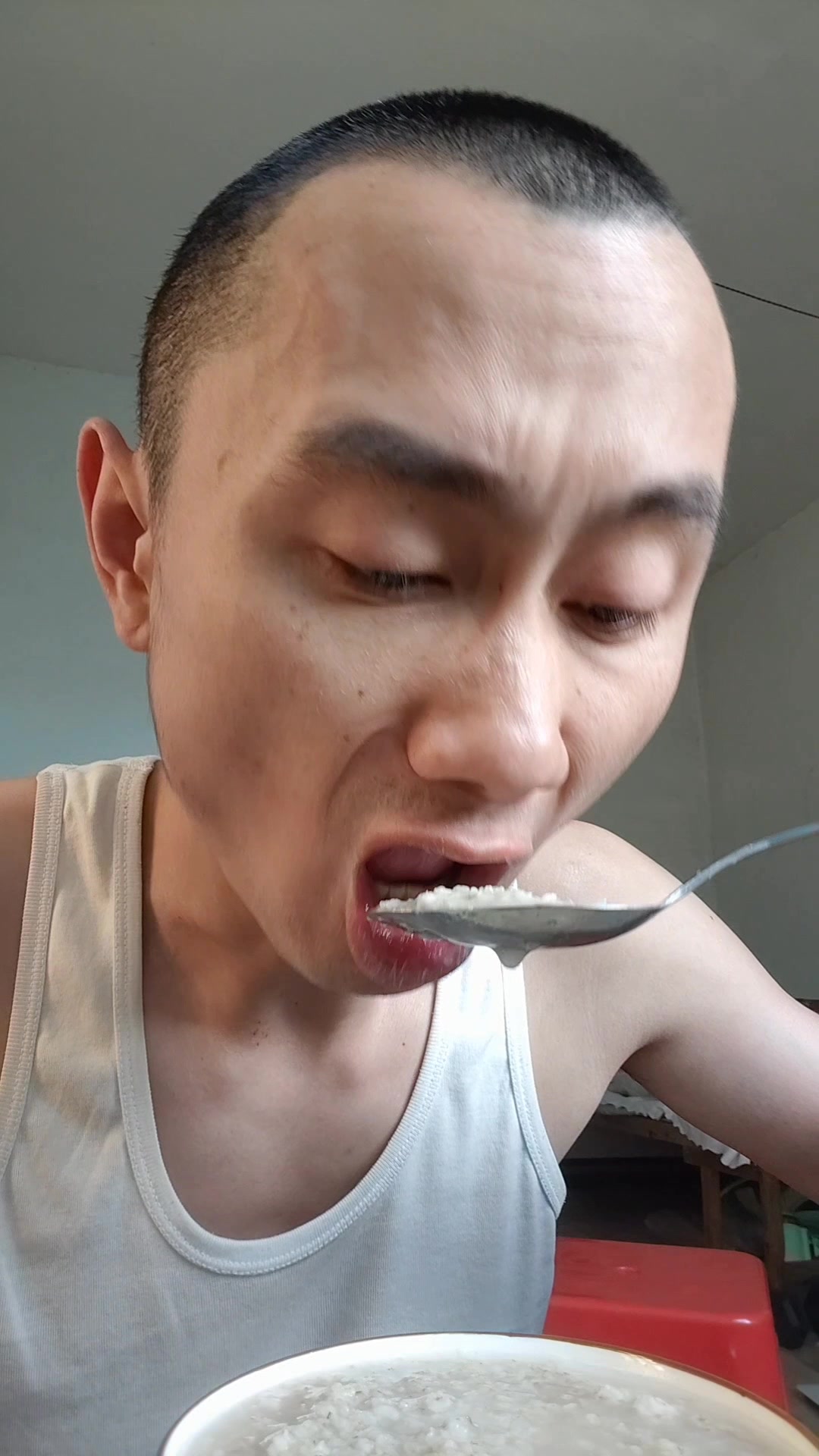 起床自律,搞馒头搭配猪头肉,干起来了