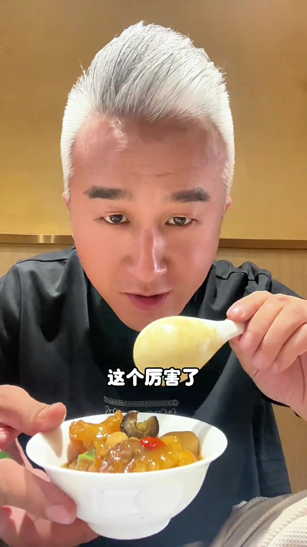 隐藏在郑州二七区小胡同里的信阳菜春沅饭店信阳菜春日好食光郑州美食吃喝玩乐在郑州