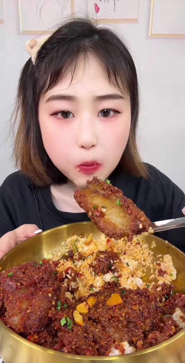 家常菜来喽,好爱盖饭!美食家常菜今天吃什么嘎嘎好吃谁懂这一口的好吃程度
