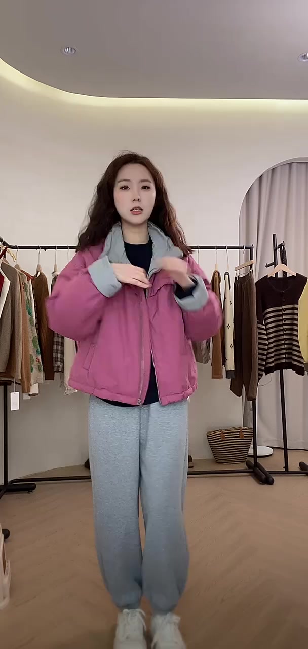 我推荐了 素心轻奢 2024冬季韩系撞色拼接棉服时尚面包服棉衣12659 SXKS,快来看