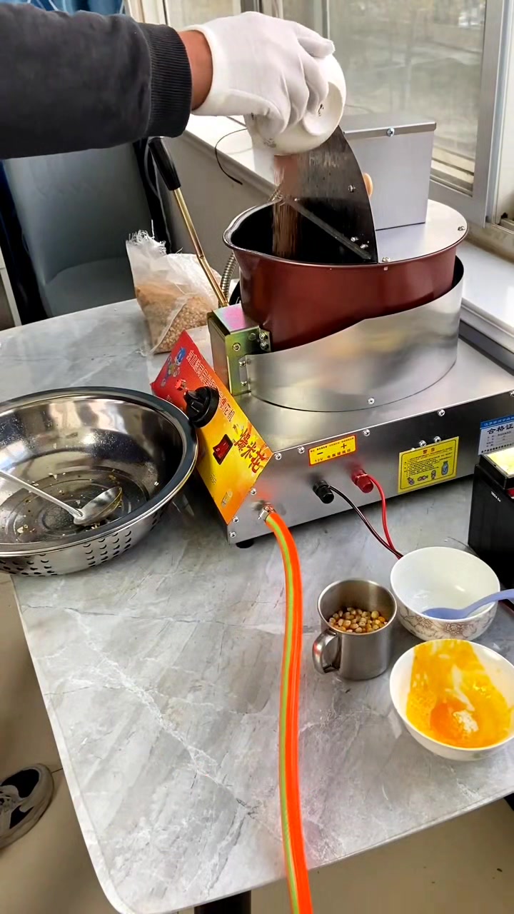 巧克力味爆米花制作过程