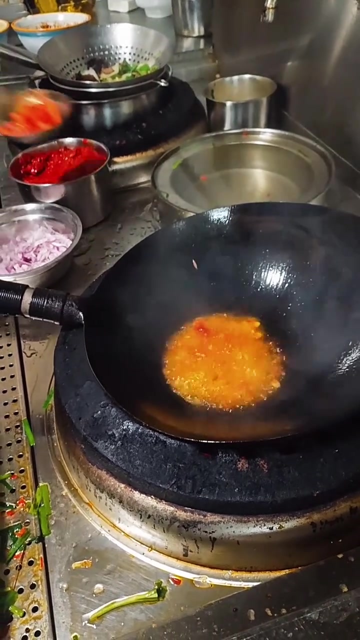 过油肉拌面