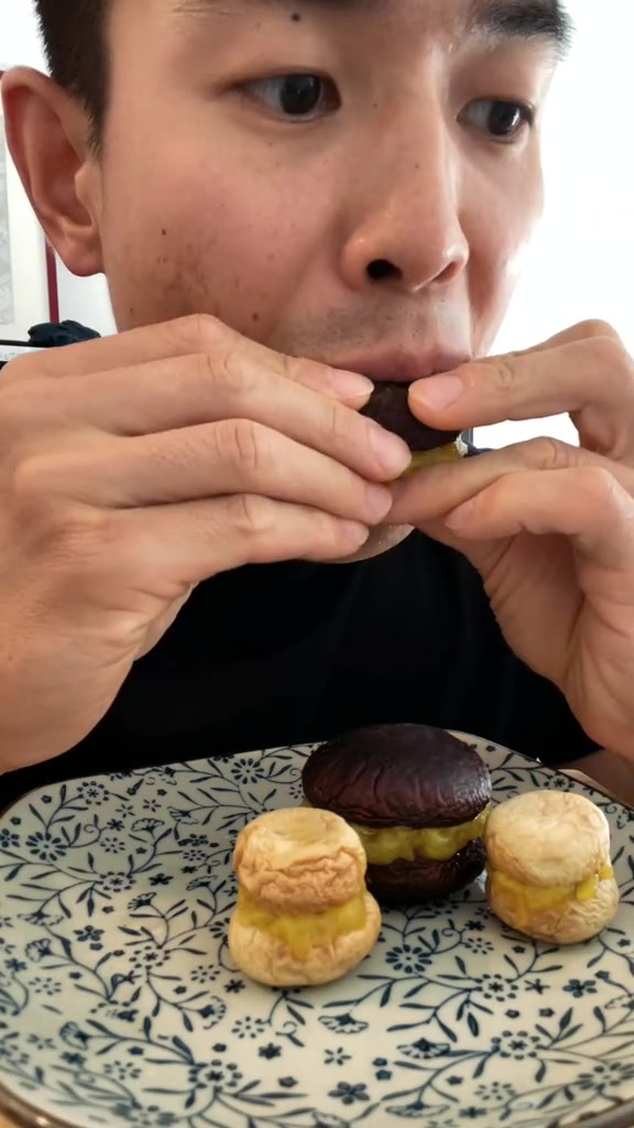 面包甜品界这么大,作为一个高级面包师我也想出去看看甜品巧克力面包蛋糕马卡龙