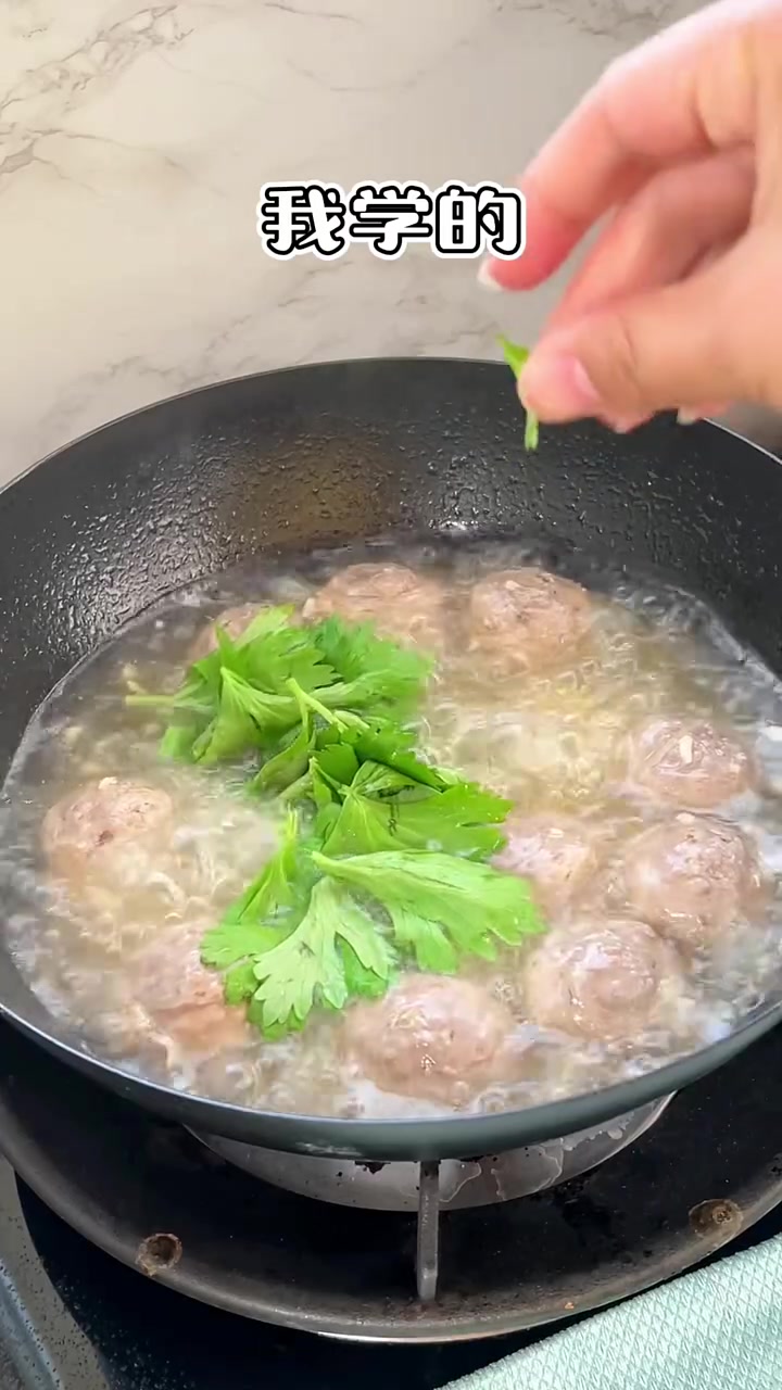 原来这才是正宗的牛肉丸粉丝汤呀