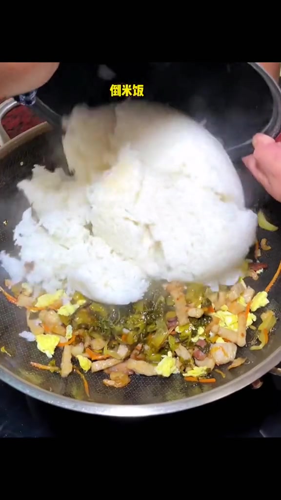酸菜炒饭!家常菜潮汕美食攀到鲁惊剩米饭的神仙吃法酸菜炒饭