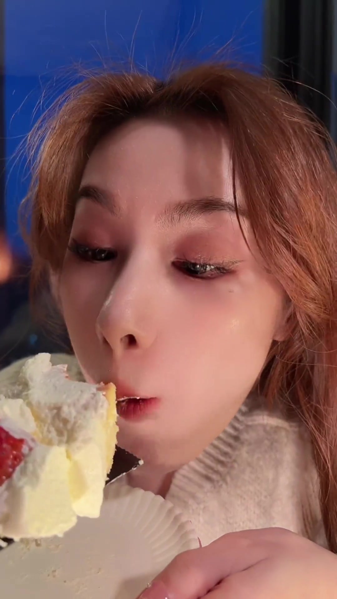 这蛋糕太有节日氛围了!据说没几天啦!味多美圣诞节快乐蛋糕吃不够的好店心动观赛季创中种草官搜