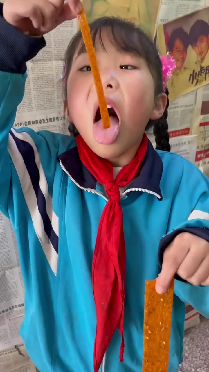 还记得小时候一毛一片的唐僧肉辣条吗?吃过神龟粉的都结婚生娃了吧!怀旧零食怀旧童年8090后