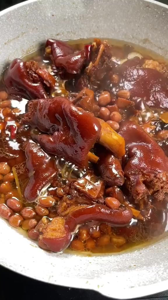 红烧猪蹄制作方法,详细简单又实用跟着学做菜