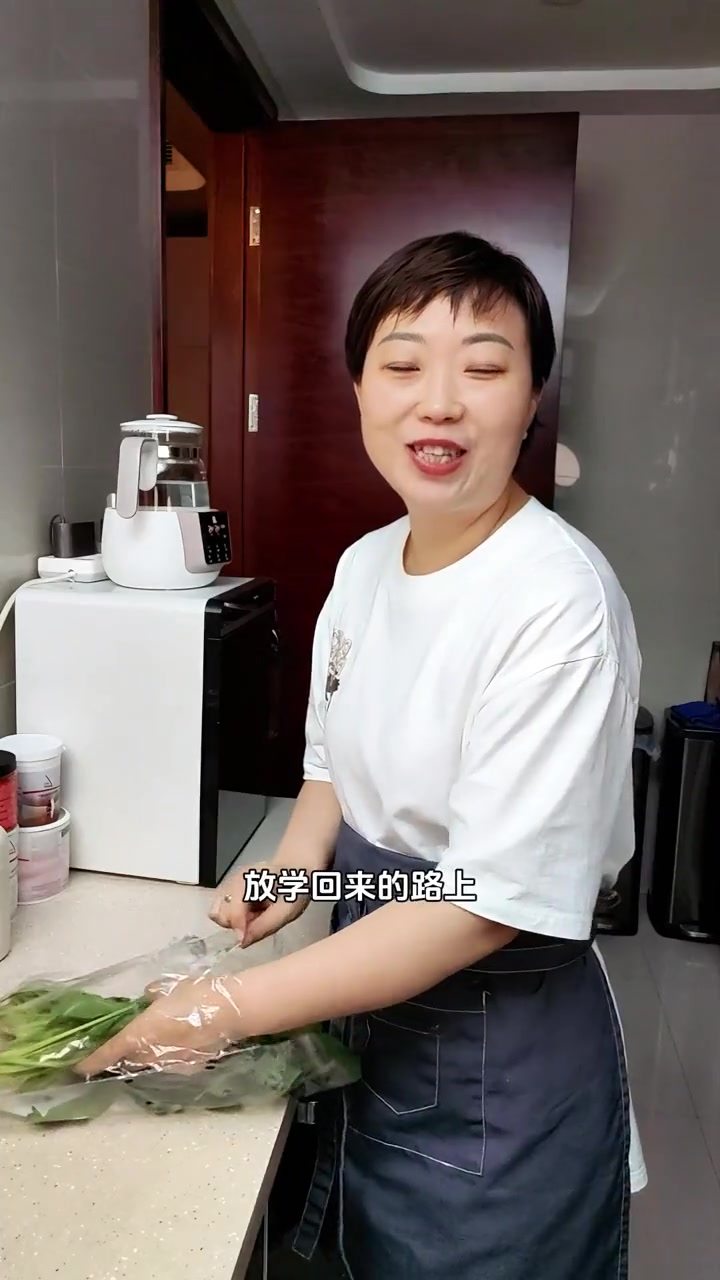 十分钟宝宝营养晚餐 孩子的晚餐,既要有营养,还要好消化,关键孩子喜欢吃,今天十分钟做的……