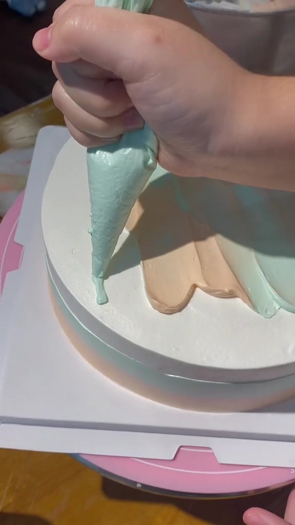 张真源爱妻《关于我的好朋友用我爱豆应援色给我做蛋糕这件事》diy蛋糕