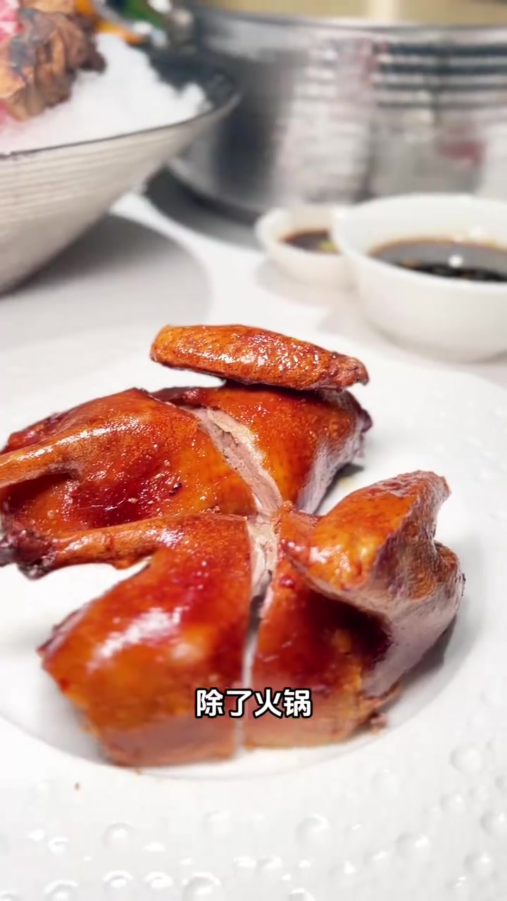 四川美食搜索丨去湖边吃鲍鱼鲜虾,热气氤氲肆意享受