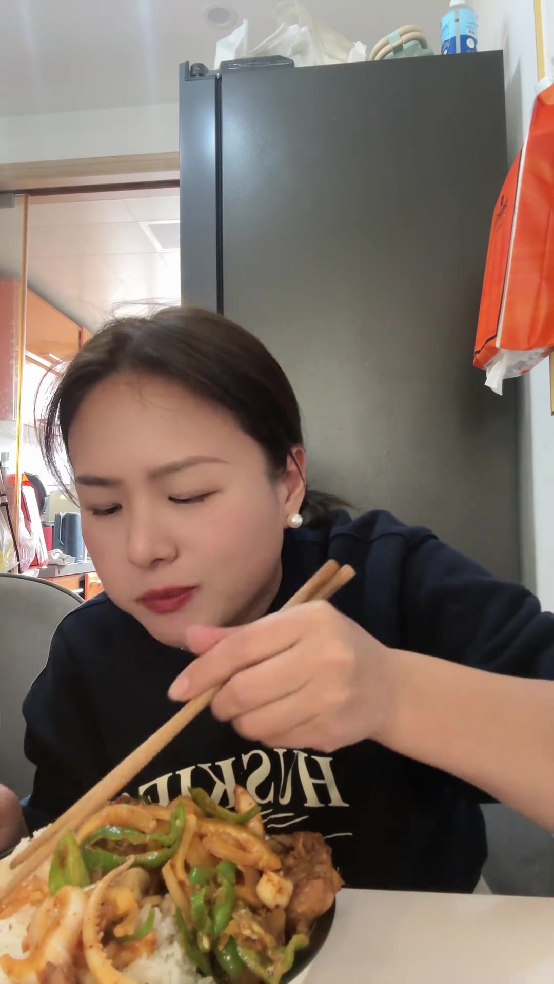 这干嘣鸡嘎嘎好吃,老公都给香迷糊了生活化减脂减肥日常记录生活