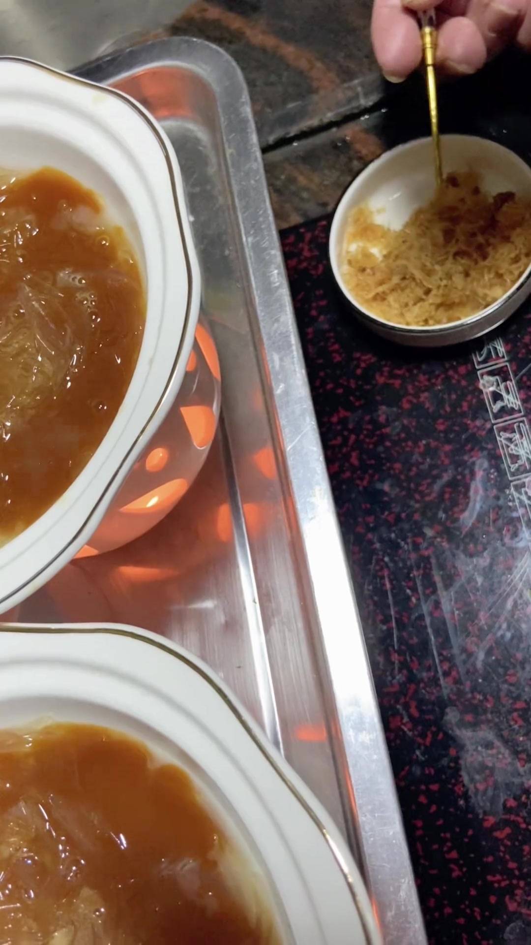 粤菜高档燕鲍翅做法鲍汁扣金钩翅