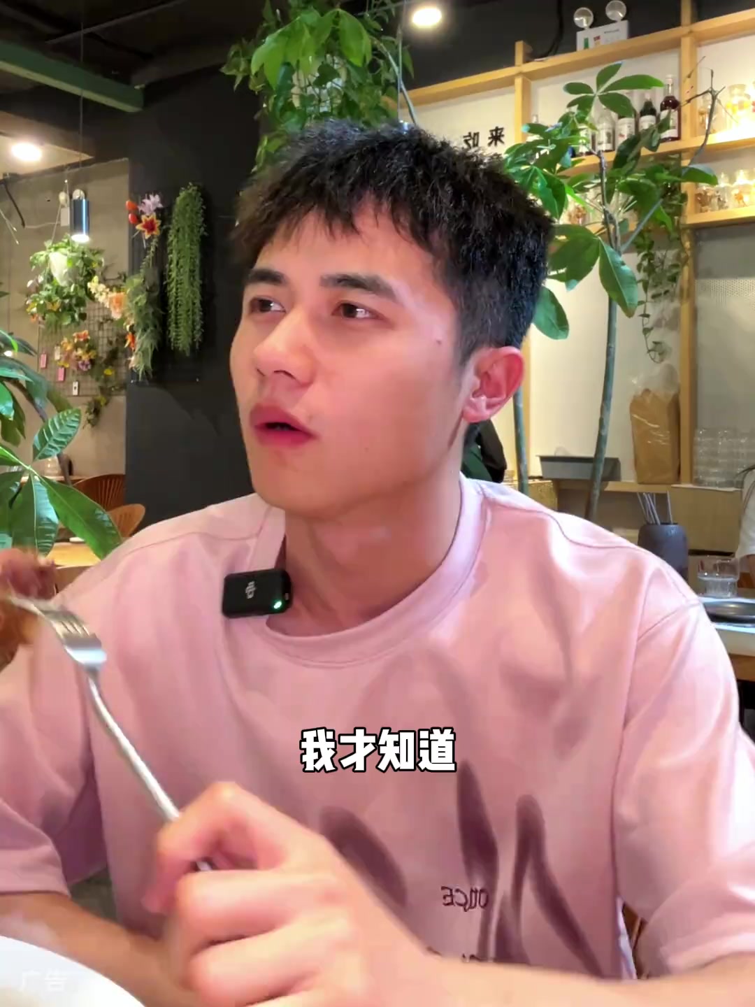 绍兴的约会成本真的让人羡慕!99就有两份牛排加前菜小吃沙拉还有两杯饮品,关键环境很浪漫啊!