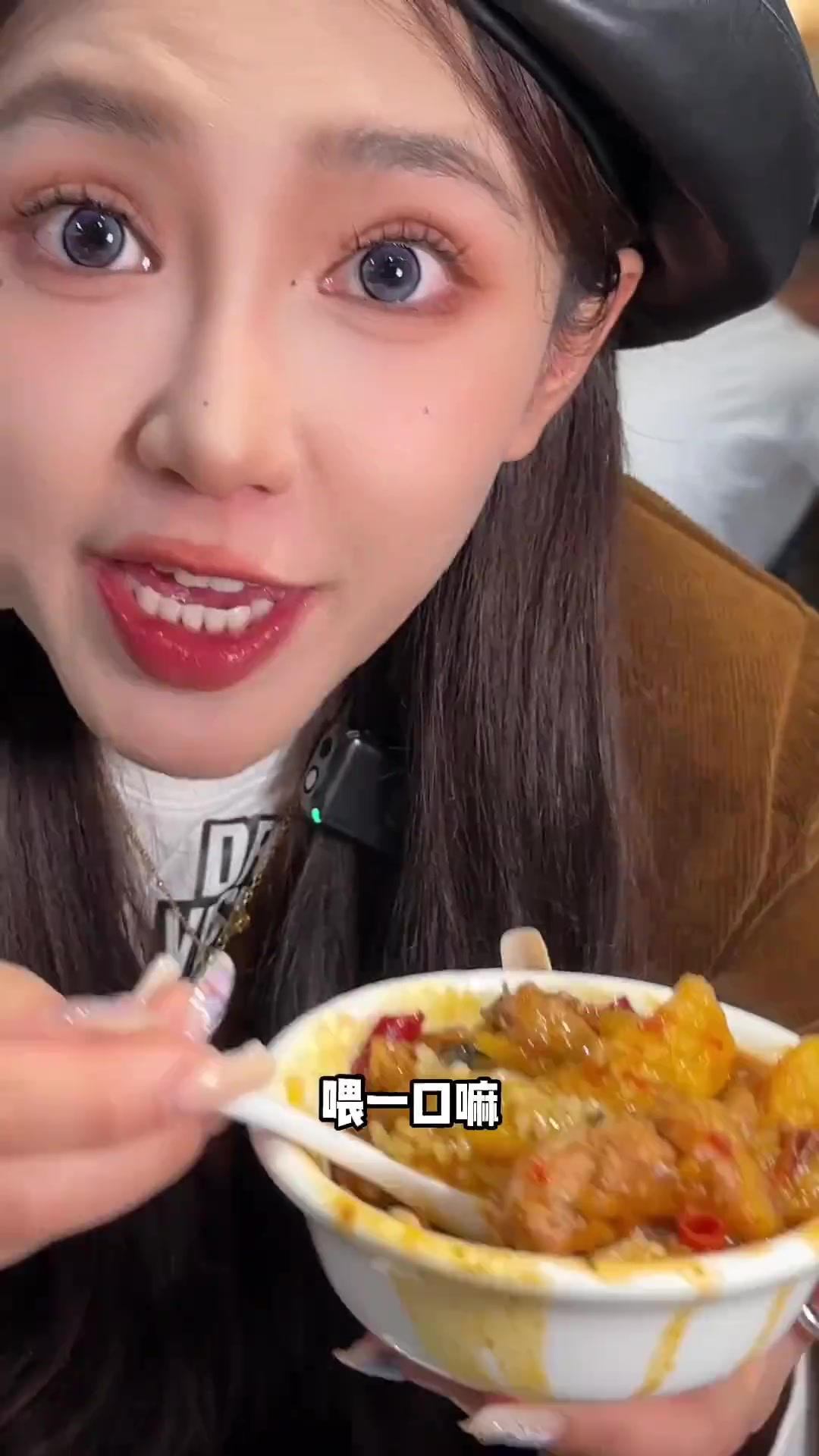 柴火鸡的风终于吹到威清路了～咱们就是说这个人真的是多的好夸张啊,你们都是怎么知道的?柴火鸡