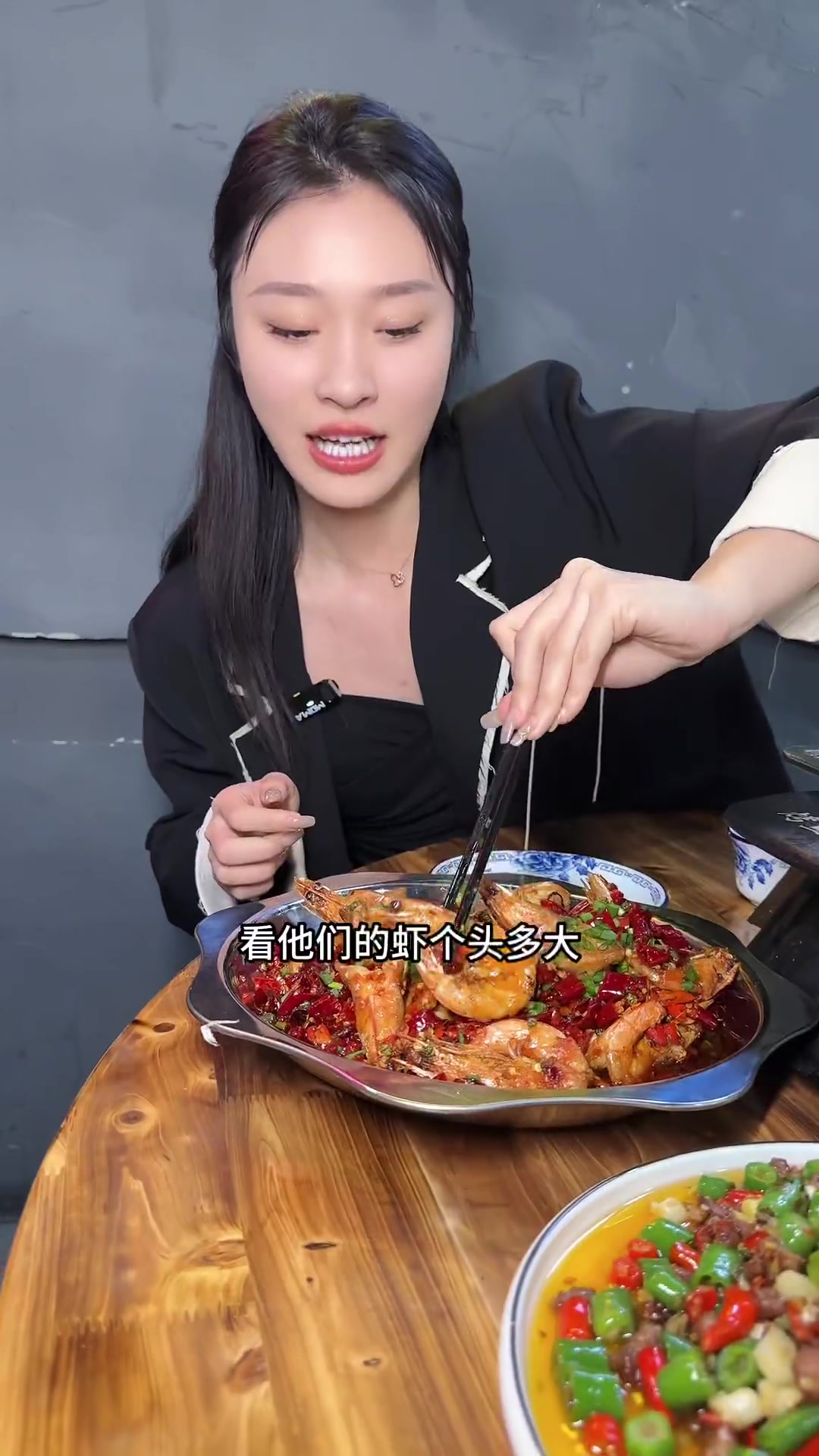 理工富顺豆花烤鱼也上了,49一份烤鱼,99也有烤鱼套餐,鱼都是现点现做保证新鲜。好吃不贵新