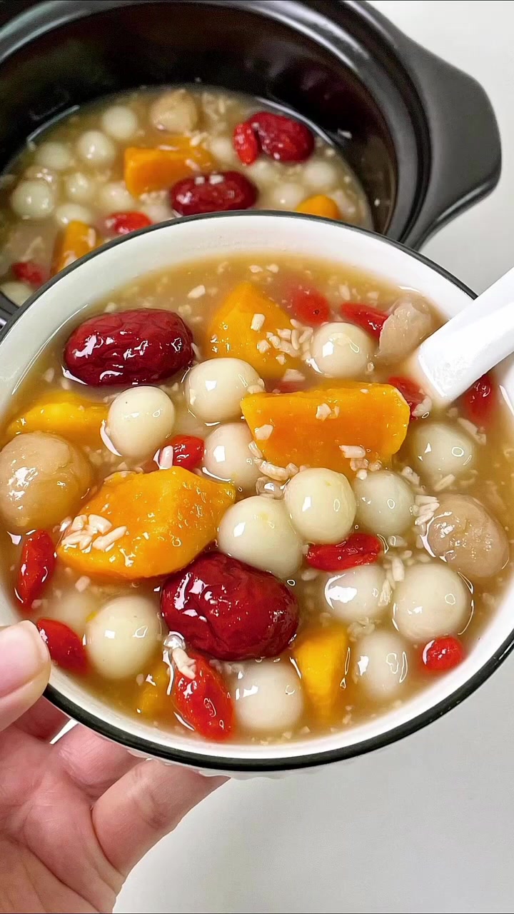 过年餐桌上必备的六种甜汤做法!