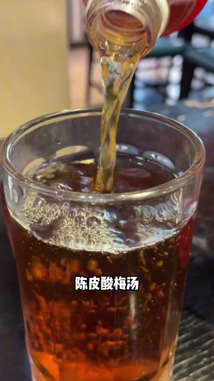 每次吃饭都要来一瓶康师傅陈皮酸梅汤吃货达人周六打卡吧打卡吧吃货达人仙女都在喝什么美食官上海