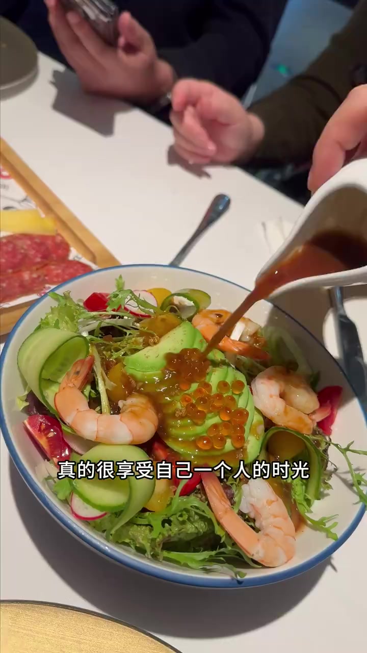 西餐配白酒?!你们见过吗张暖雅