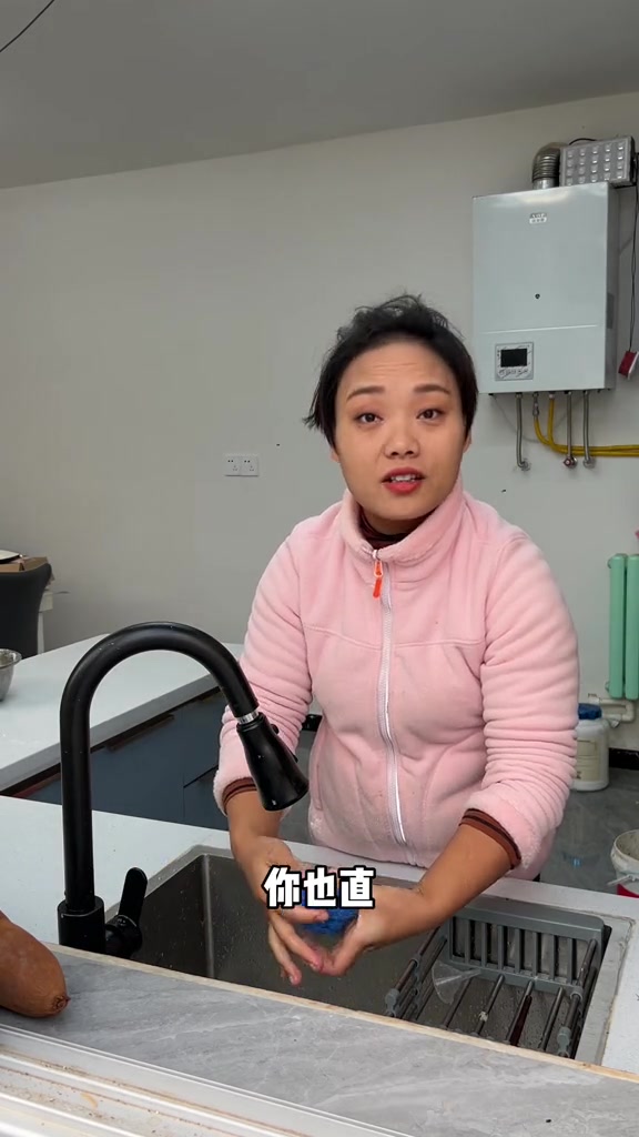 今天做了茶叶蛋,和红糖发糕孩子是真美了,一起日三餐一年四季平平淡淡的生活最是真记录真实生活