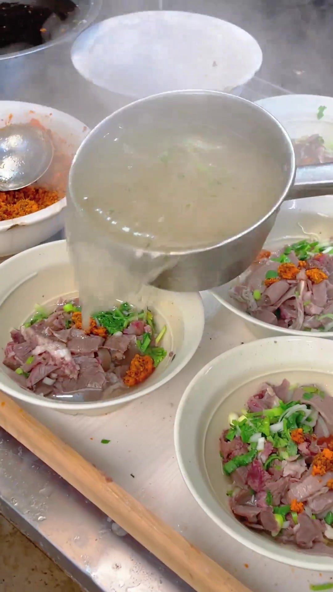 微山美食大作战第二弹这碗牛肉汤有多好喝~微山人的日常美食微山美食微山牛肉汤有多绝美好食光我