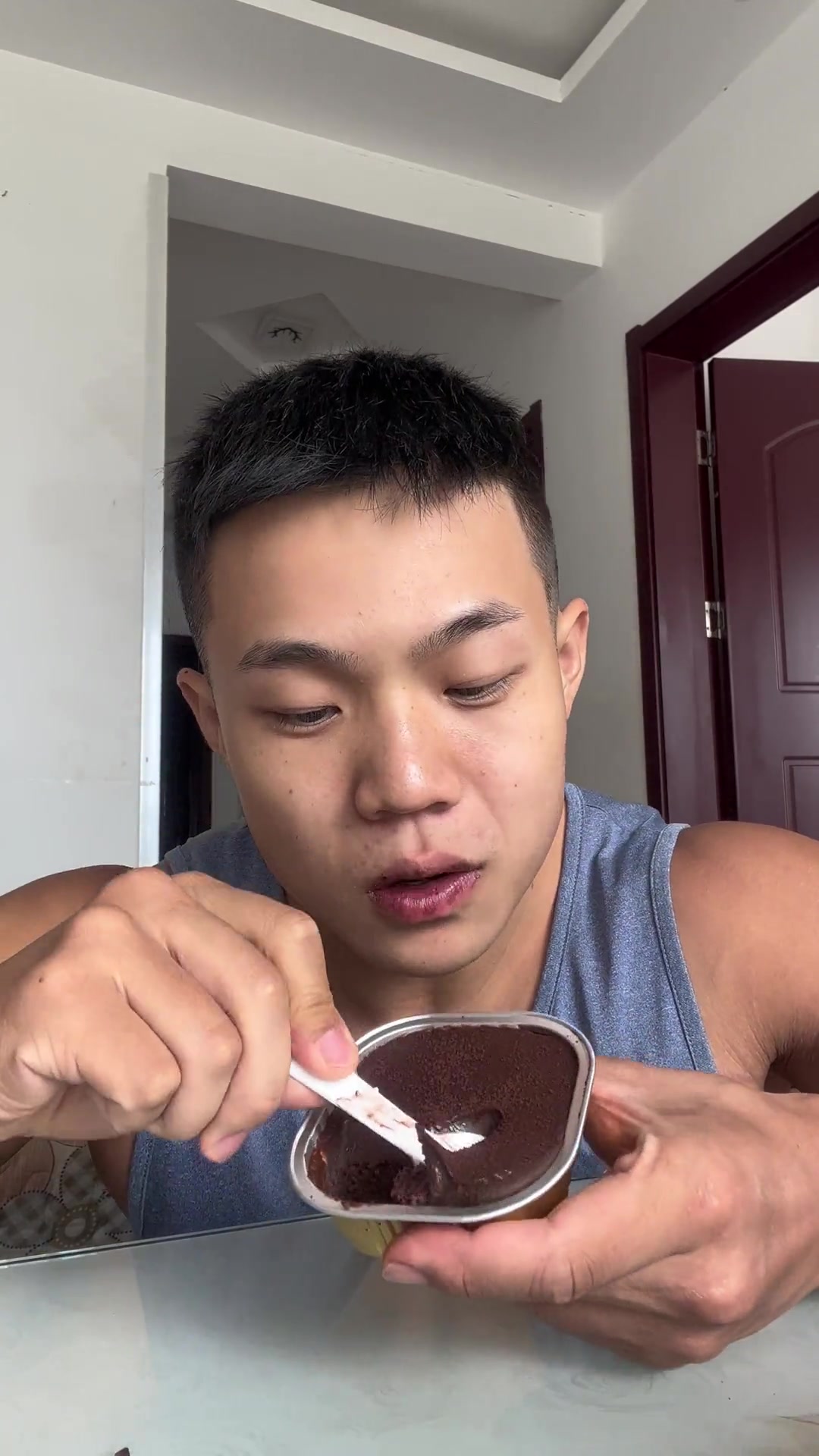 太开心了嘎嘎好吃提拉米苏肉松小贝梦龙盒子冰山熔岩