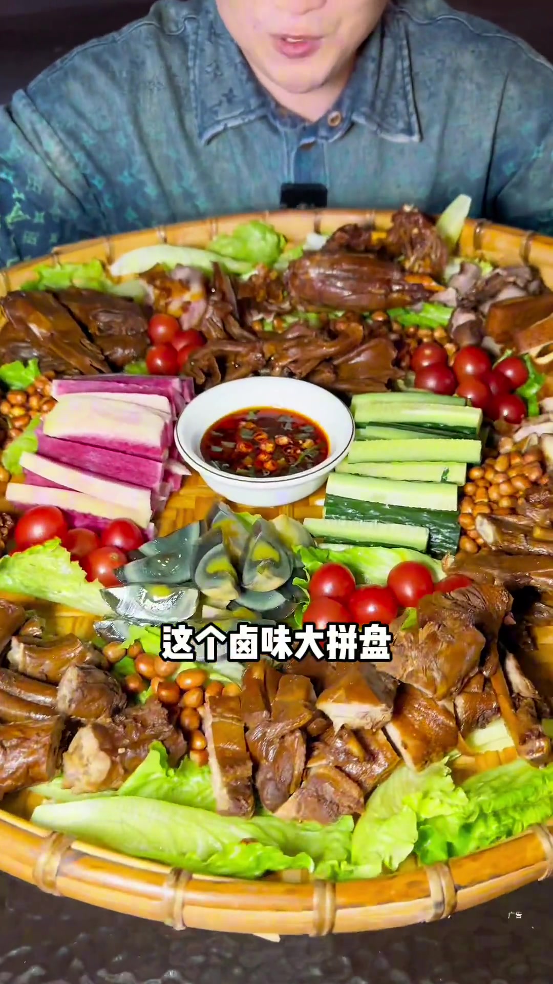 湾里竟然有一家可以坐在“蒙古包”里吃夜宵吃烤全羊的店～聚餐夜宵烧烤蒙古包烤全羊烤羊排烤羊腿