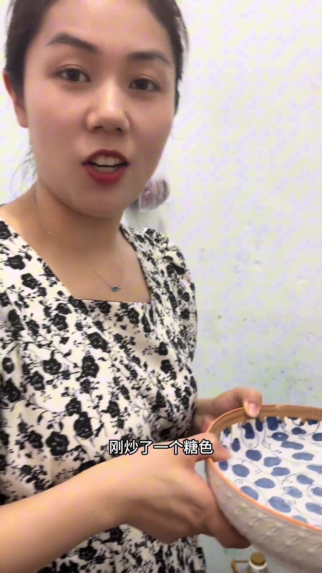 滕州大肉手擀面你们都来吃过了吗,是不是一吃一个不吱声,作为一个地道的滕州人,今天就露一手滕