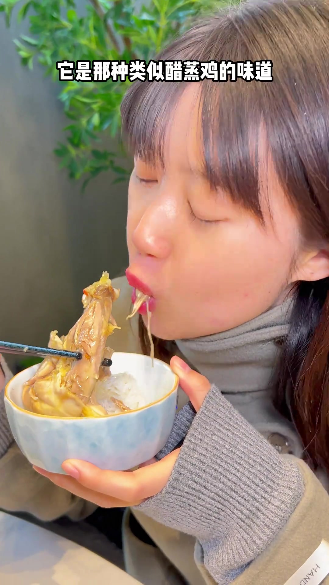 秀峰山公园附近新开的湘菜馆子,品质高又平价,数量不多可以先囤着啦家宴私房菜去湘当有味的地方