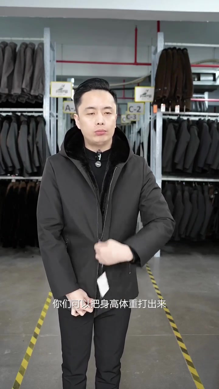 冬天来了,不怕冷的秘密武器,海宁男士派克服外套,中长款设计更显贴心