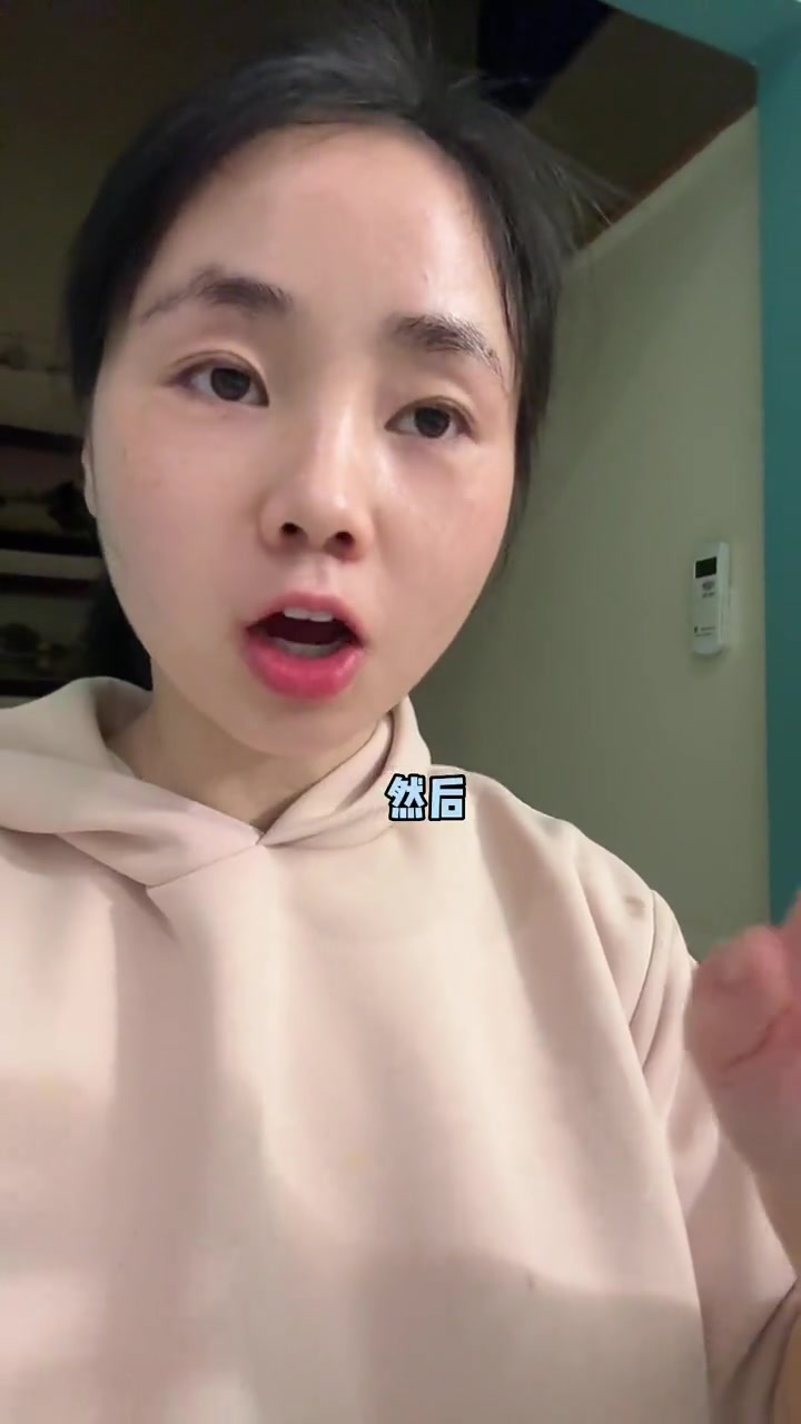 上热门 给多肉幼儿园包饺子第一次包素菜陷