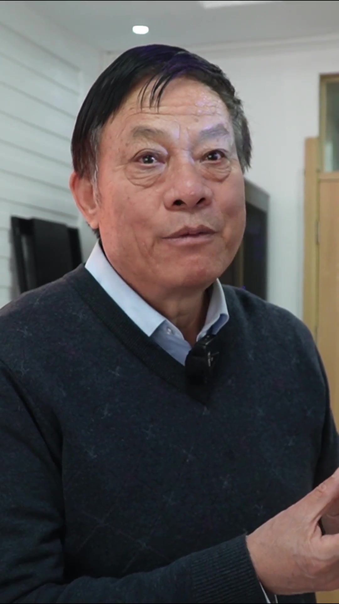 突破!美红7号 细脆多汁 酸甜适口 解决了红肉苹果的世界难题