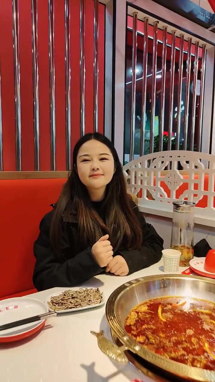 吃鱼就去蜀滋香,味道好吃刚开张 附近美食 蜀滋香鲜鱼火锅店 同城美食 ↗易碎(O11746