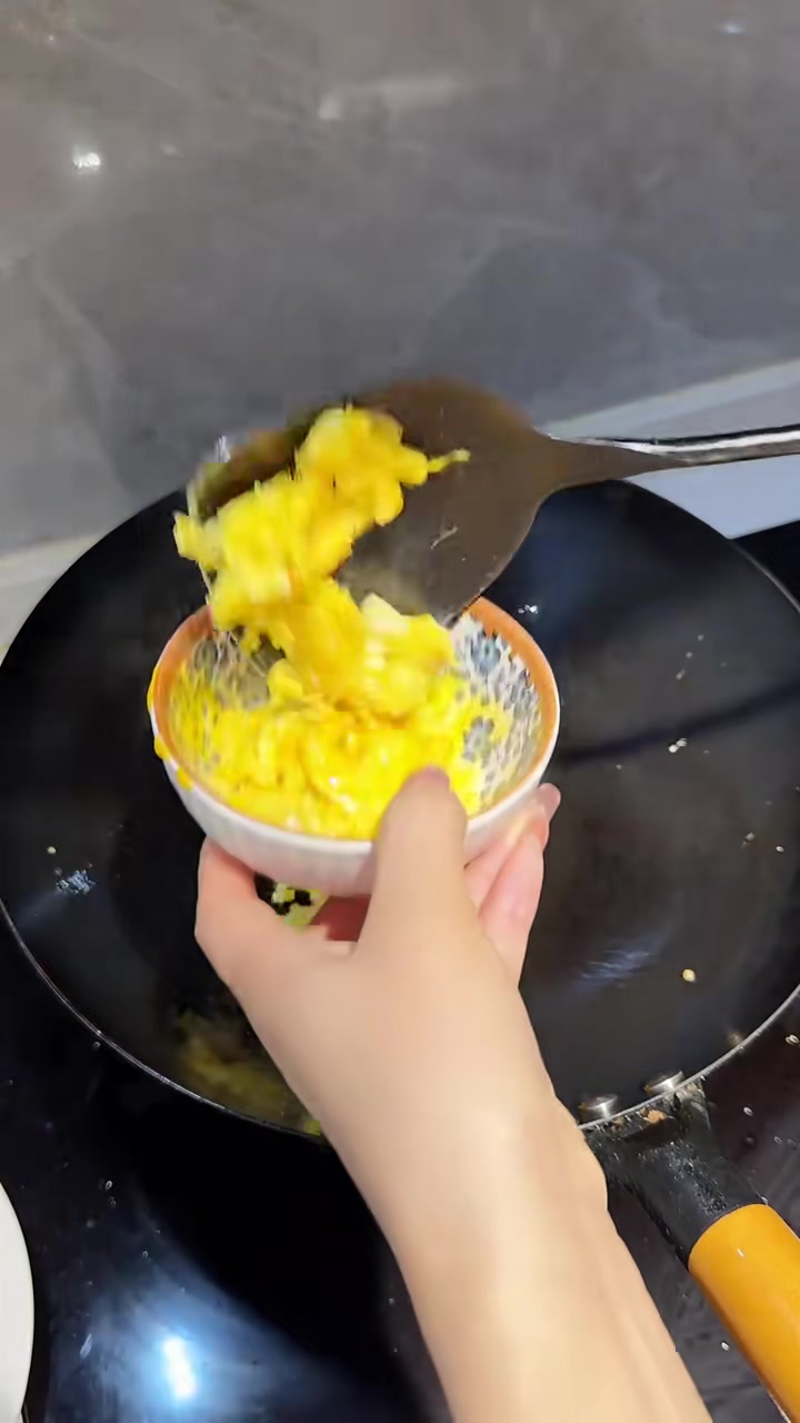 早起做饭日常 今天是菠菜鸡蛋面 35+宝妈的真实生活#日常vlog