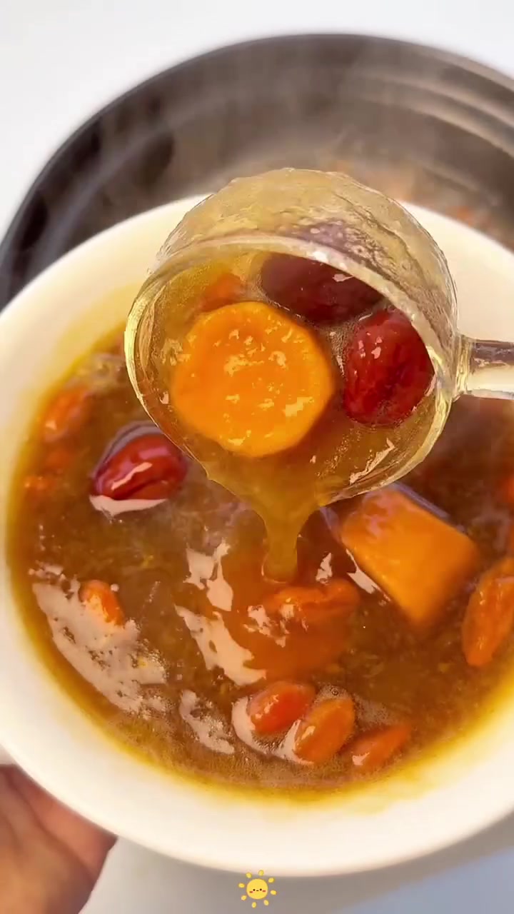 冬天代替奶茶的六种养生甜汤!