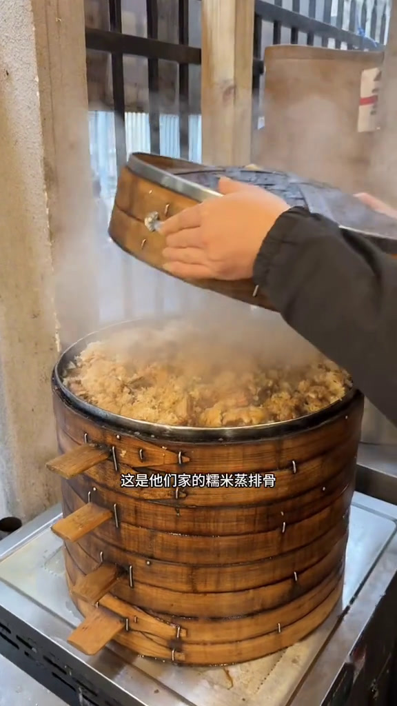 不是本地人带路,根本找不到的烧菜馆谁懂这一口的好吃程度市井生活冬季南昌美食省饭课代表