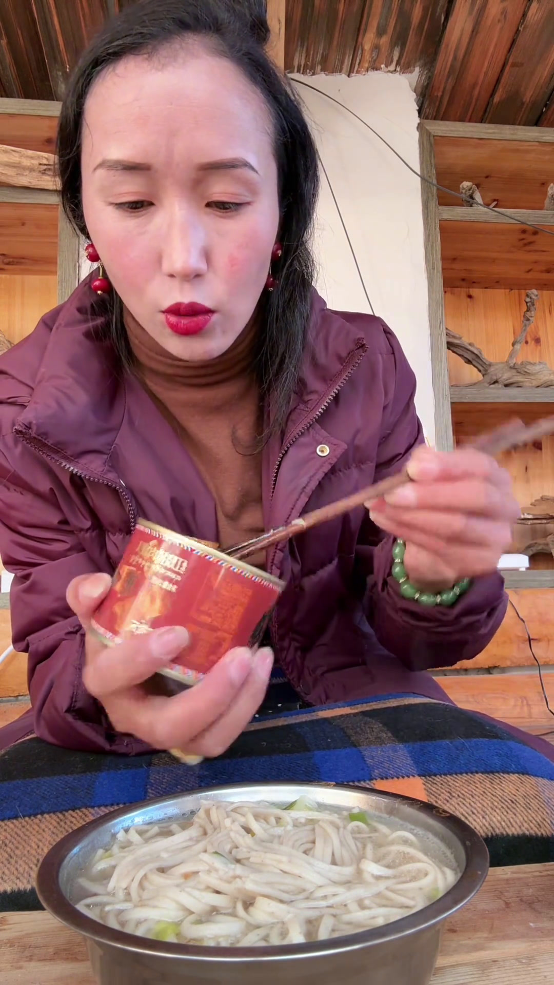 真正灵芝藏香猪红烧猪肉罐头,你吃过吗?视频同款就在下方。妈呀太香了爱生活爱美食