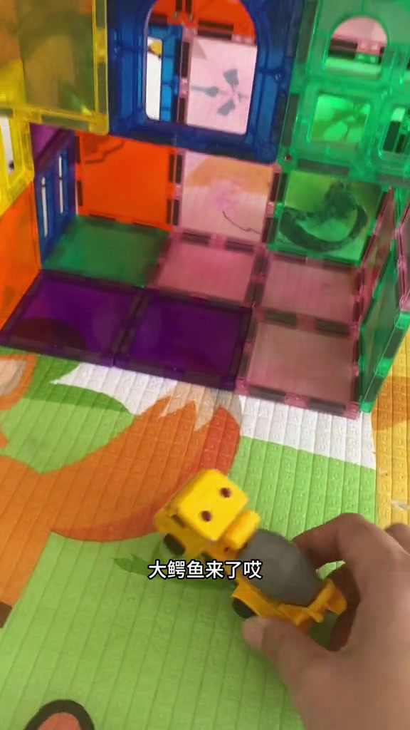 卡通小汽车视频