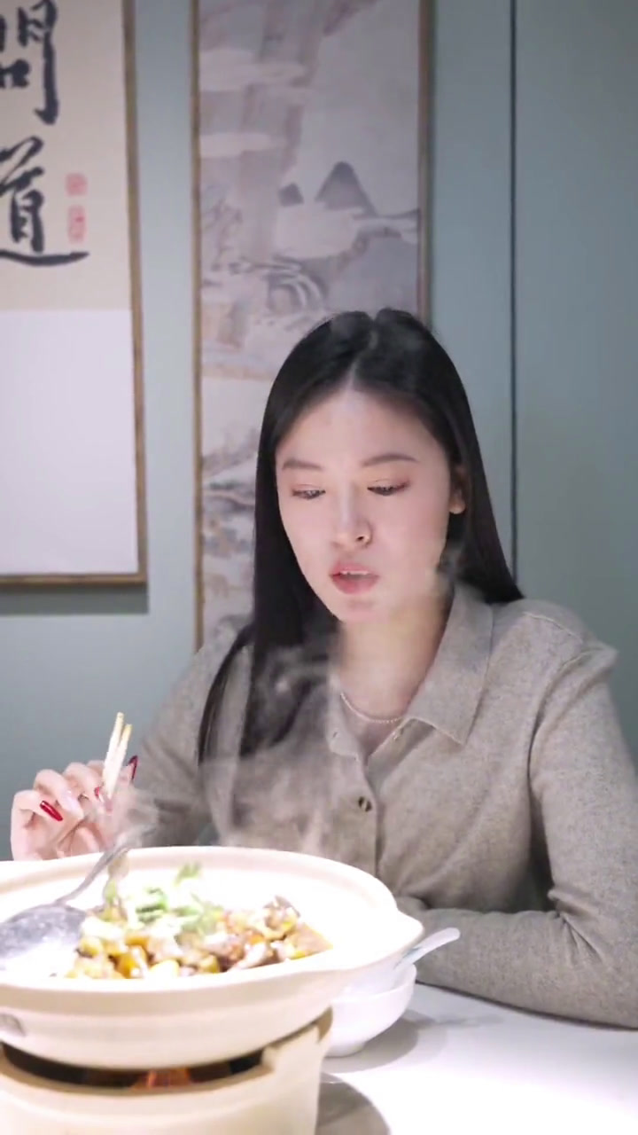 今天北京有名的地道江西菜,味道堪称一绝!食材溯源代表从配菜到厨师都来自江西美食赣南人家北京