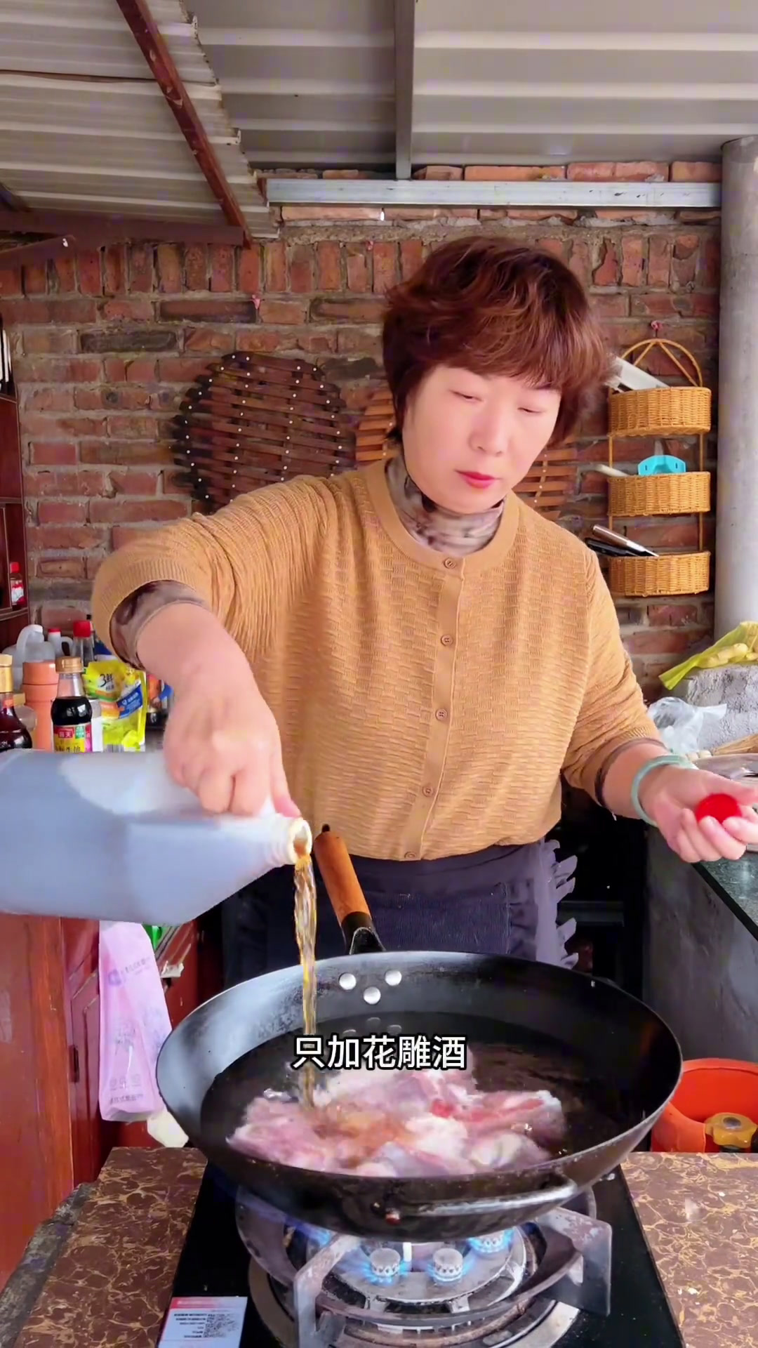 山药肉卷排骨汤拌萝卜丝有人说人生不能千篇一律,我却偏偏喜欢这千篇一律的生活记录真实生活平平