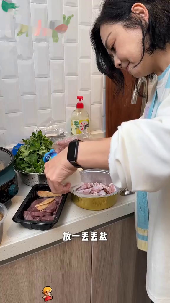 北方下雪了,南方降温了,来一碗暖呼呼的枸杞叶猪肝汤吧天冷吃点啥美食官松松厨房