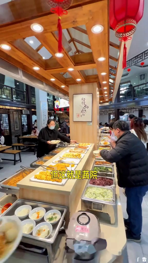 开店不是为了赚钱的老板你们见过吗?单人19.8双人26的自助餐厅,真的是良心价了,赚的钱也