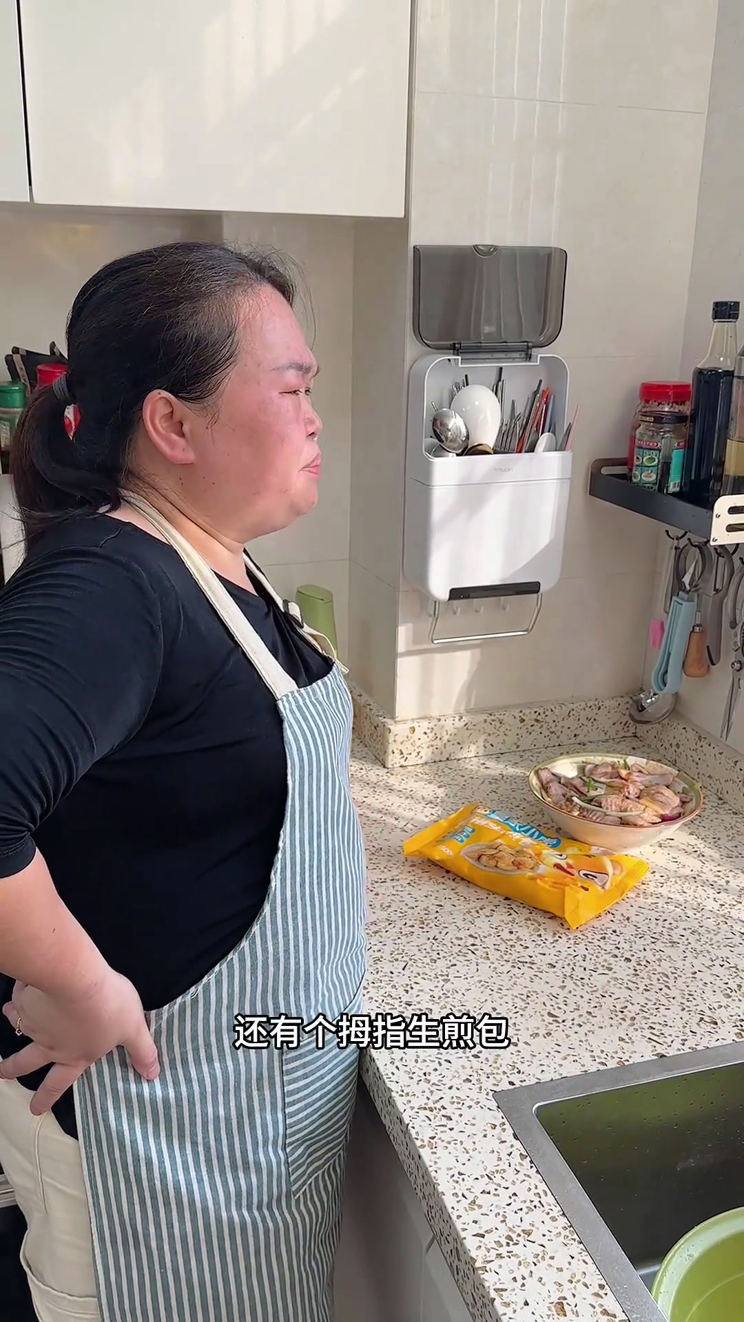 美食的诱惑太大了、一不小心又吃撑了!芒果西米露下午茶利仁电饼铛利仁双拆盘电饼铛煎烤机