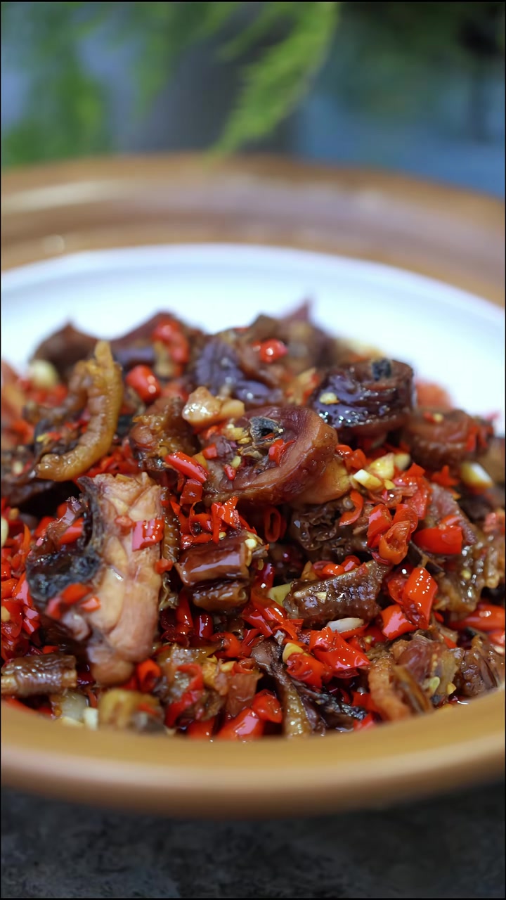 这份小炒腊鸡 勾起多少人小时候的回忆
