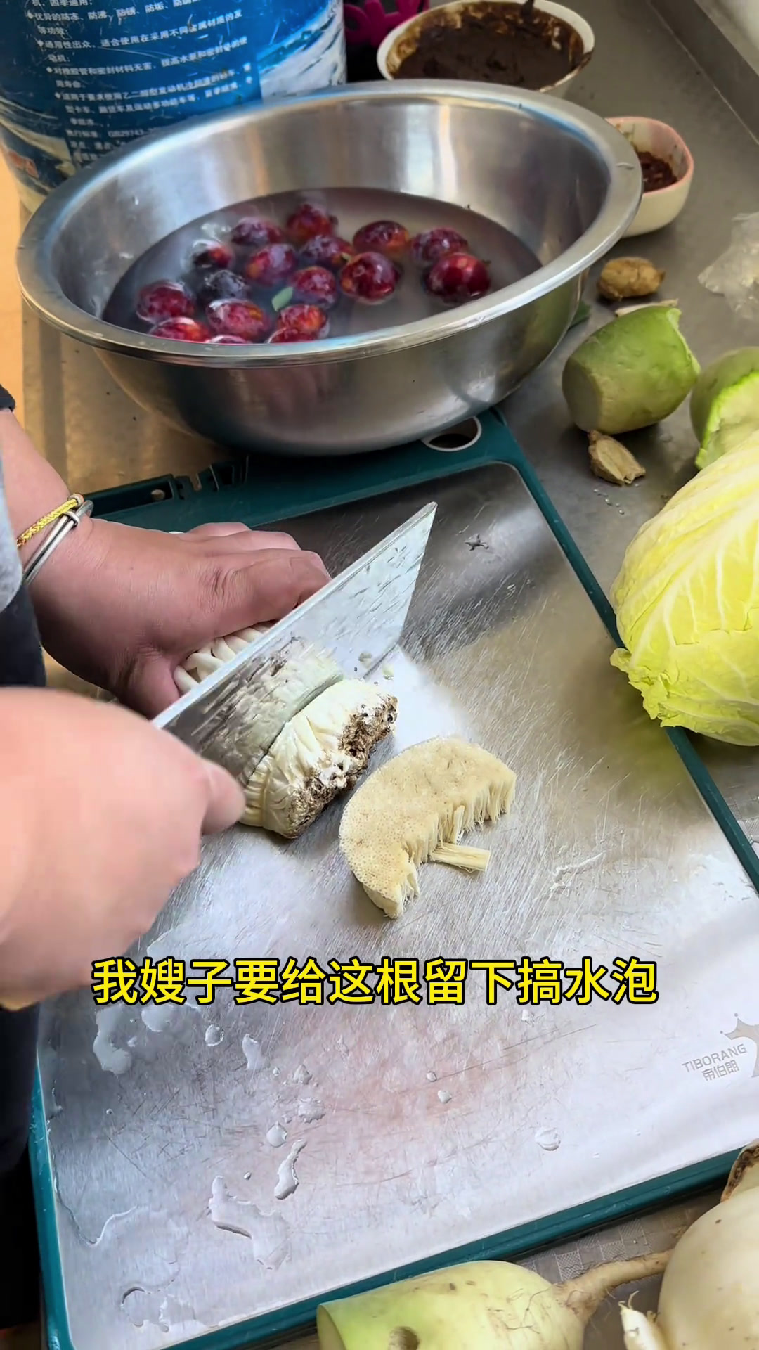 我嫂做拔丝地瓜拔的老好了拔丝地瓜农村生活妈呀太香了记录真实生活生活的烟火气息