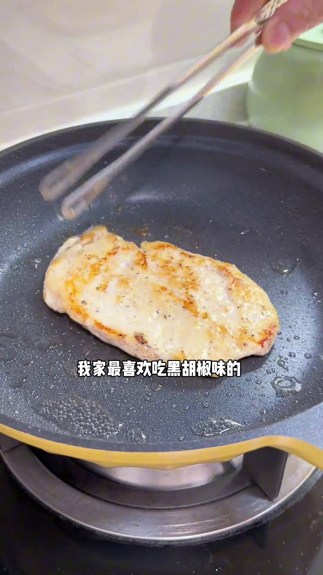 让人神魂颠倒的砂锅土豆粉到底为什么这么多人爱吃啊?西柚念叨好几天了,吃的是真美啊～日常vl