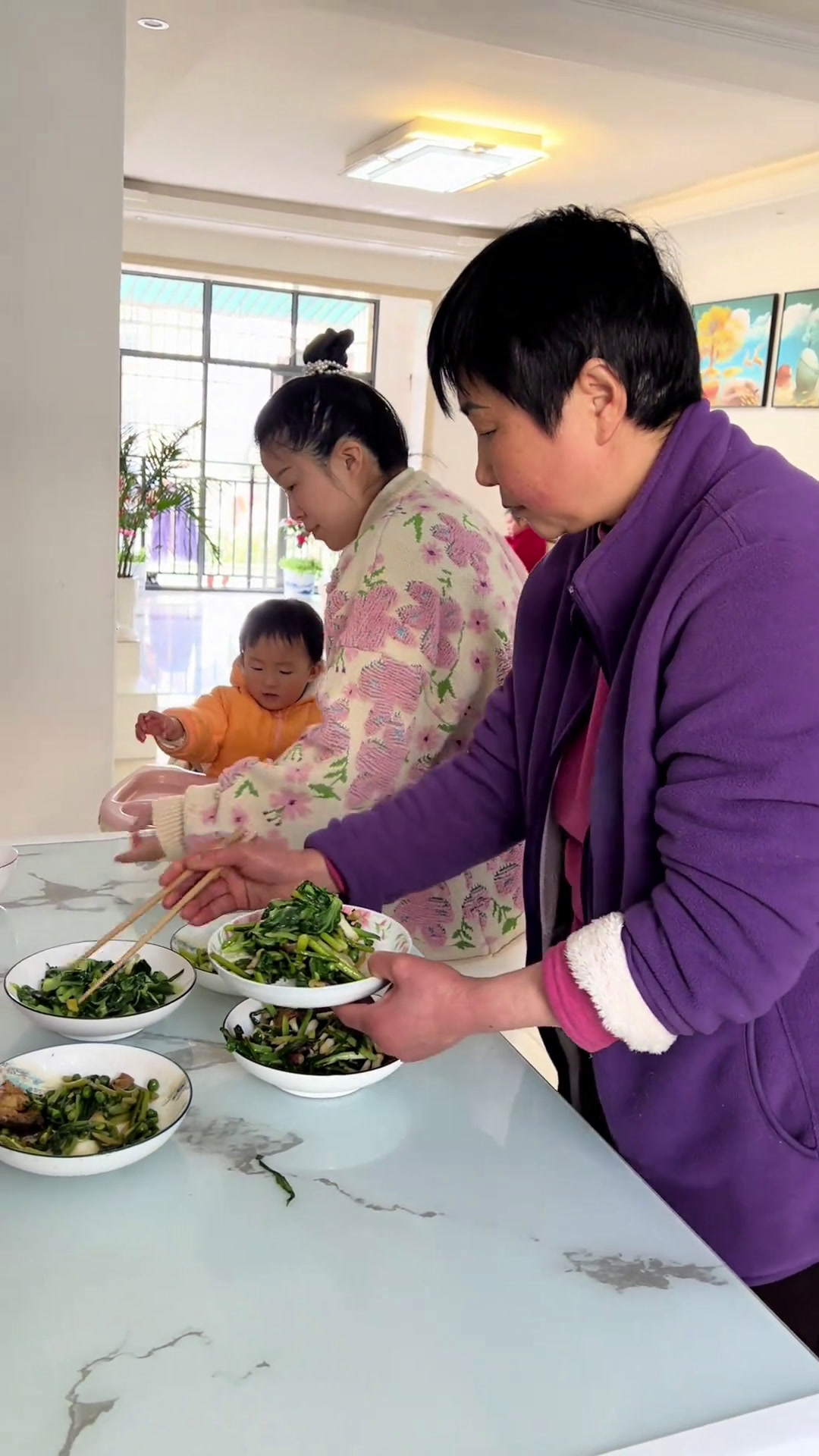 香辣脆爽萝卜干,吃到嘴里香香脆脆的,真的很下饭,平时搭个粥,夹个馒头都可以,真的是太好吃了