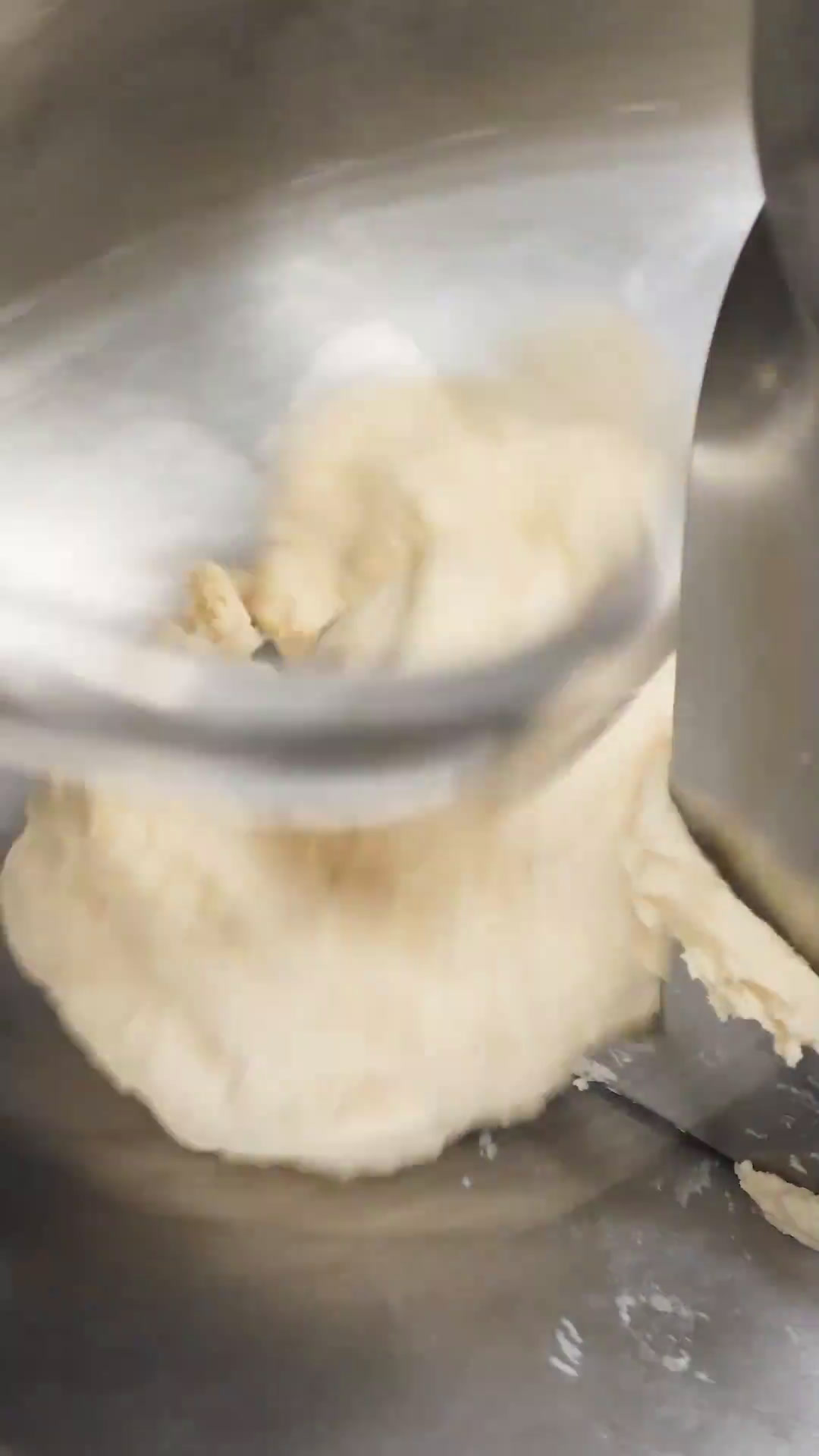 一次发酵!巧用波兰种做外脆内软的法棍!适合摆摊也适合店售～简单好吃一定要试试哦～烘焙人的日