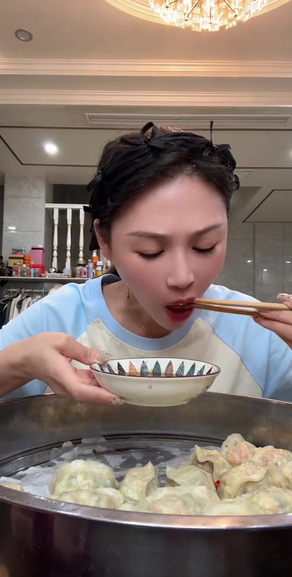 哪些美食可以拯救没有食欲的日子我是吃货记录生活的点滴家常便饭开吃了吃饺子喽南瓜鸡蛋胡萝卜木