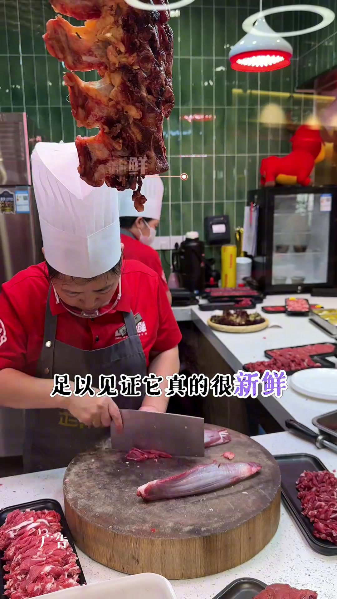 心动餐厅榜之正和鲜潮汕牛肉火锅。一片肉不嫩,整盘肉免单。他们家的潮汕牛肉火锅真的很地道。吃